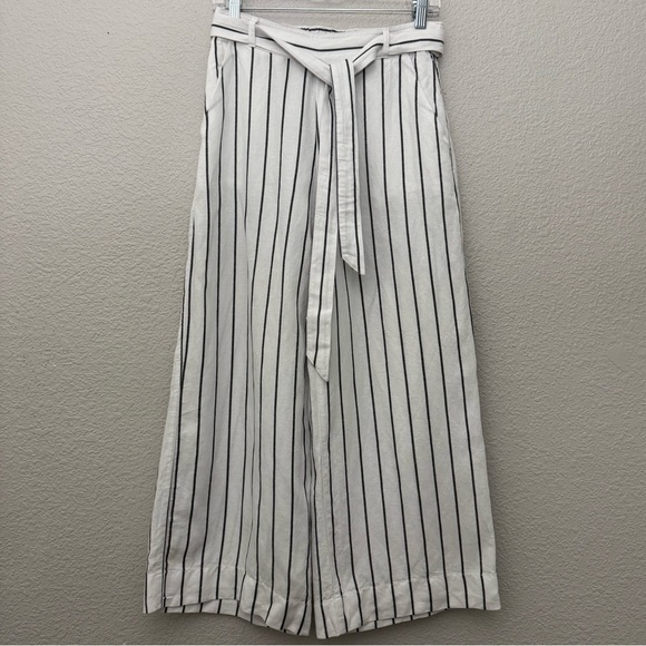 Joie Linen Blend Belted Cropped Wide Leg Pants White Black Stripe Size Small - Picture 1 of 12